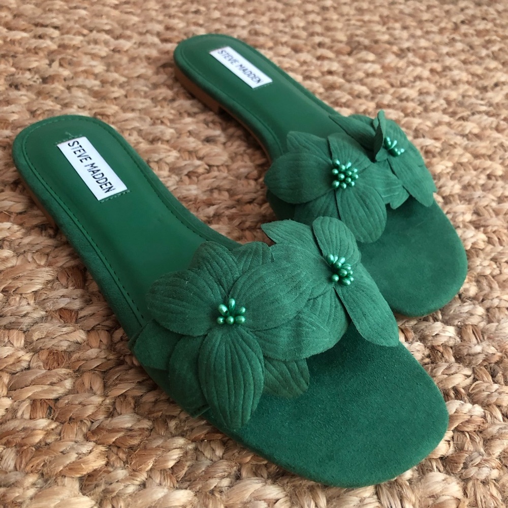 New: Steve Madden Melena Flower Flat Slide Sandals. Size 9 - Picture 4 of 9